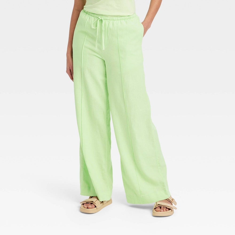 Lightweight pants for hot weather