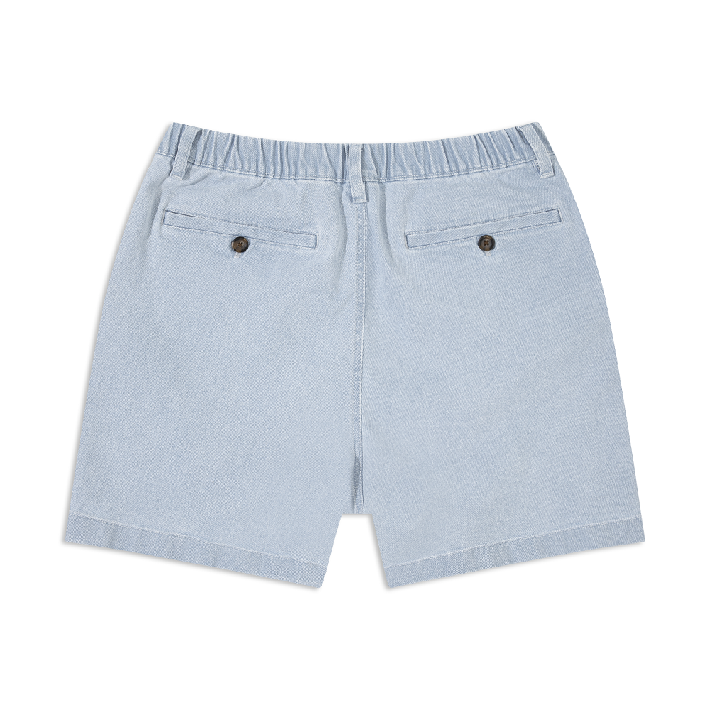 5 Inch Jean Shorts: How to Style for Daytime Fun and Night Out
